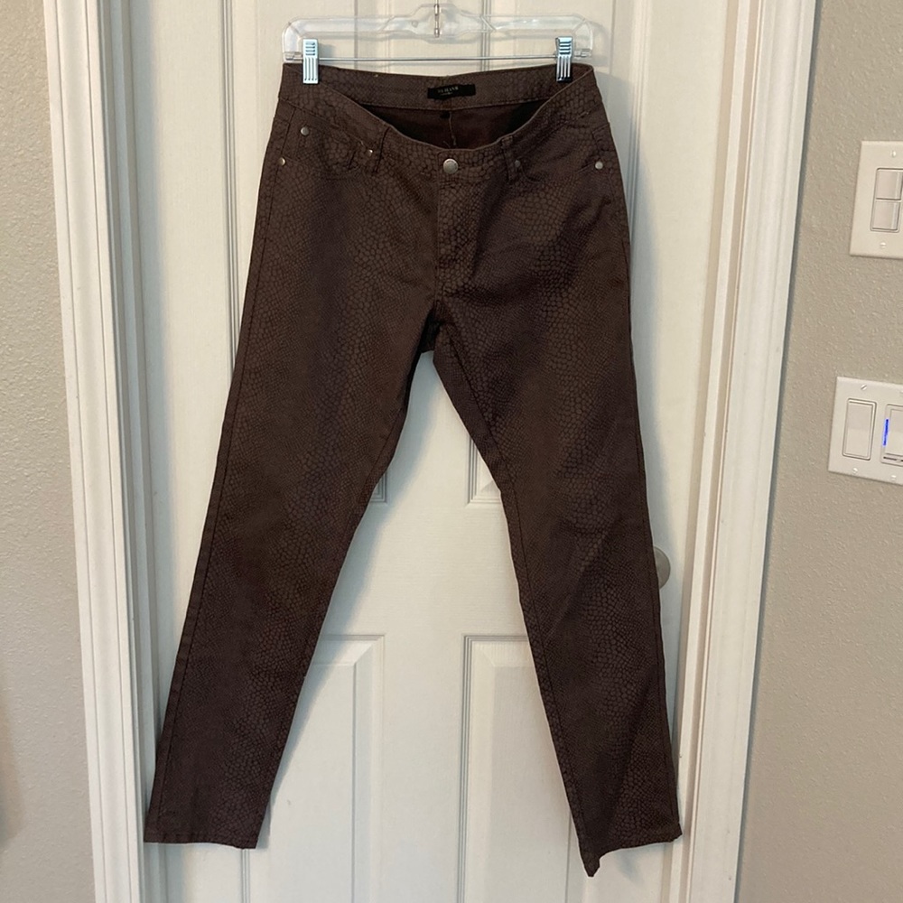 Women’s gray snake print straight leg jeans, Max Jeans, size 8